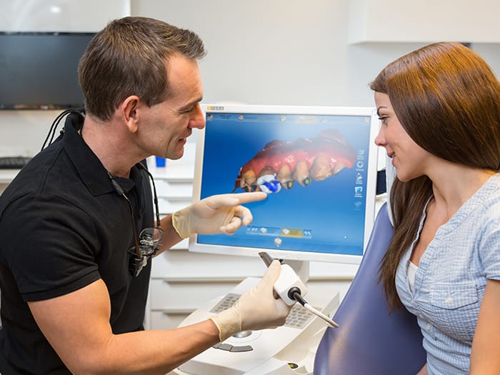 Cirugía dental guiada con planificación digital en Lugo
