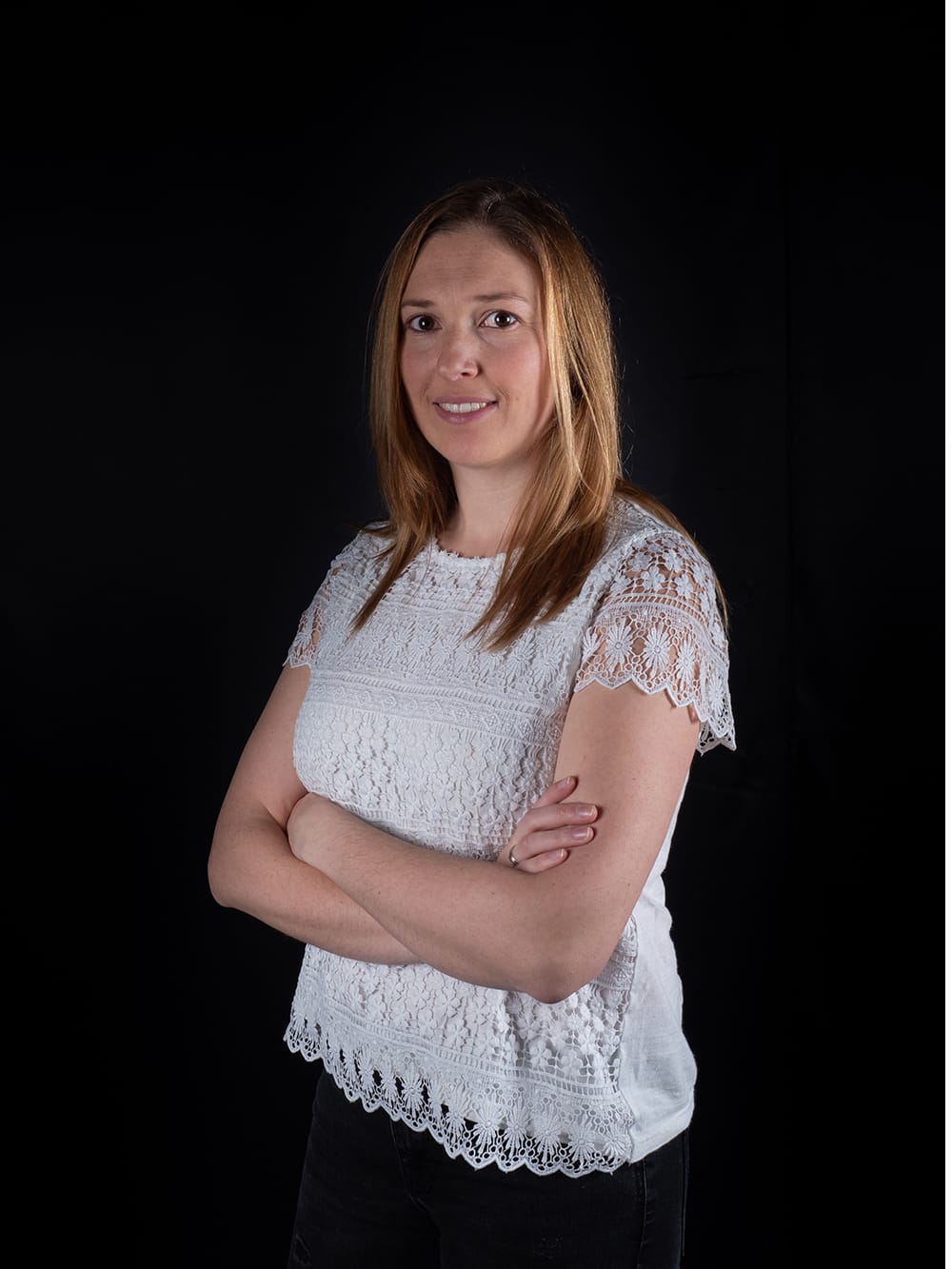 Miriam, auxiliar del equipo de García Rielo Retrato corporativo de Miriam, auxiliar dental en Clínica García Rielo