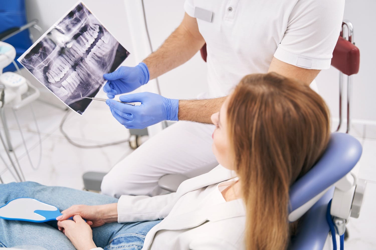 Radiografía dental para diagnóstico odontológico Radiografía dental utilizada para estudiar dientes y estructuras óseas