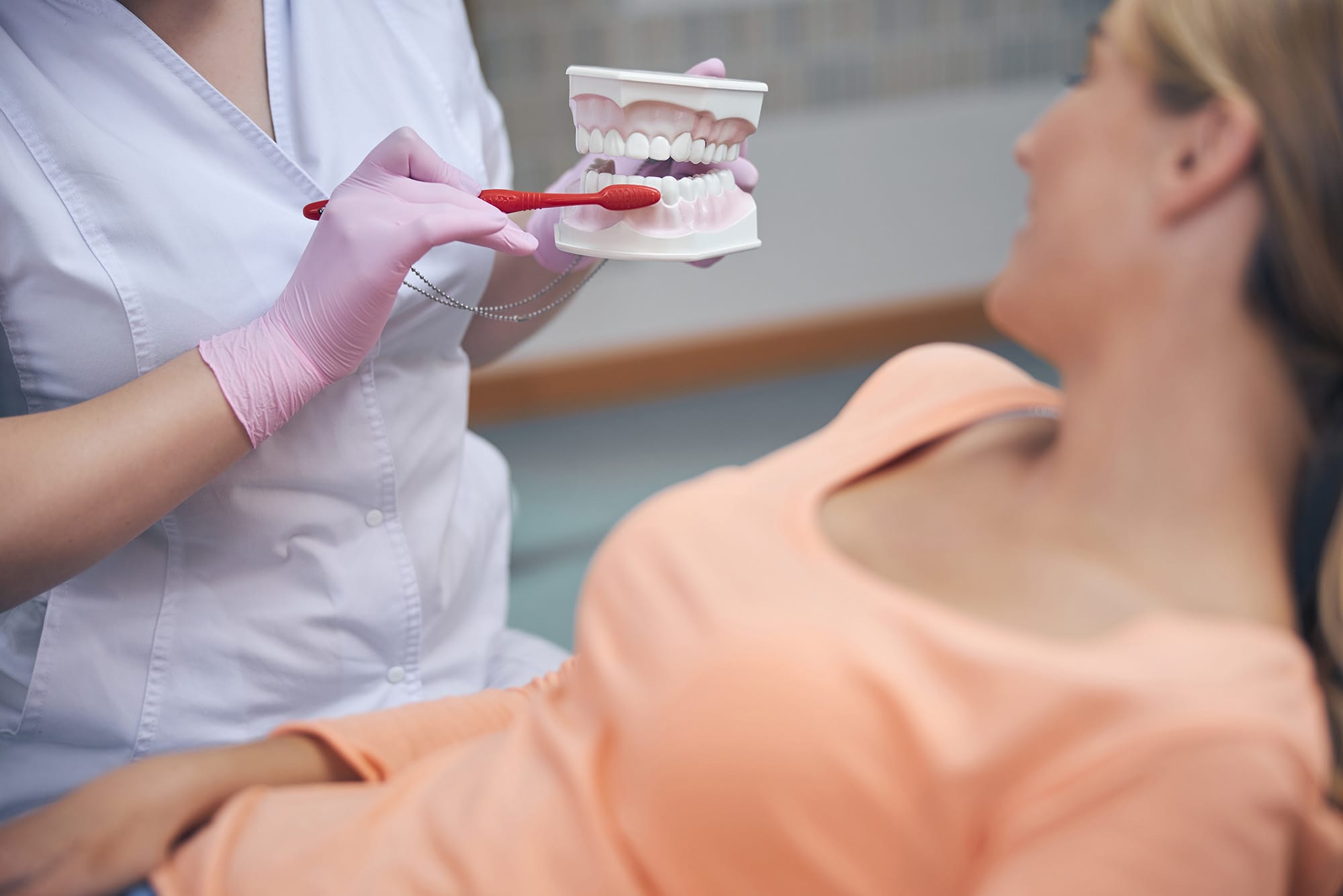 Cirugía ortognática para corregir alteraciones de mordida y posición mandibular