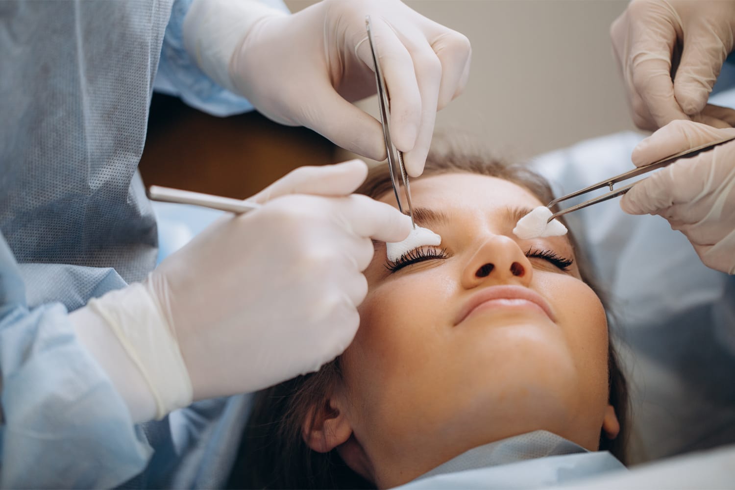 Cirugía estética nasal para armonizar la nariz con el rostro